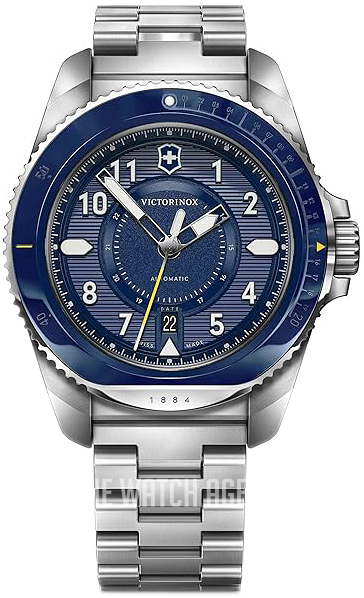 241121 Victorinox Classic | TheWatchAgency.com